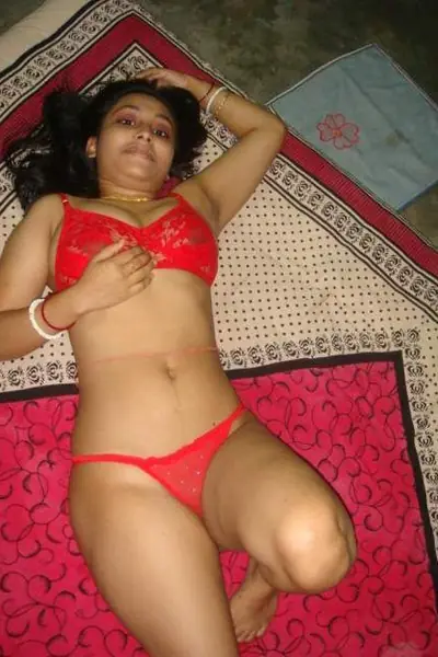 ℭaℒℒ ℊiℛℒs in Katwaria Sarai-꧁❤ ⎷ 99580√18831|) Delhi Escort- Service Saket - photo 1