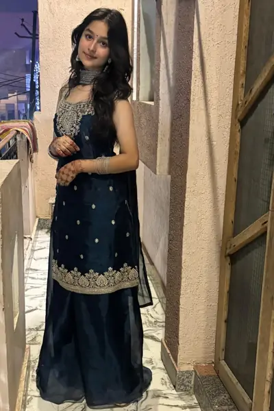 Call Girls In Dilshad Garden 9711800081 Escorts Service Delhi NCR - photo 1