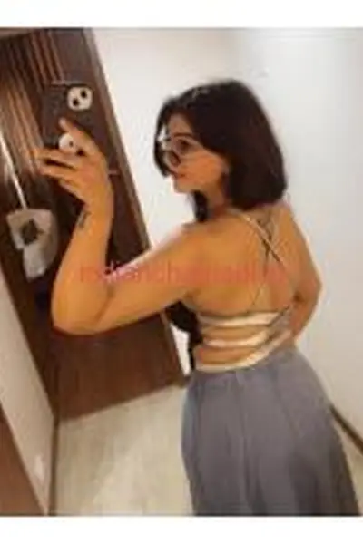 Call Girls In Gurgaon Sector-72 Gurgaon -8447779280-Escorts ServiCes Gurgaon Women Seeking Men In Delhi NCR - photo 1