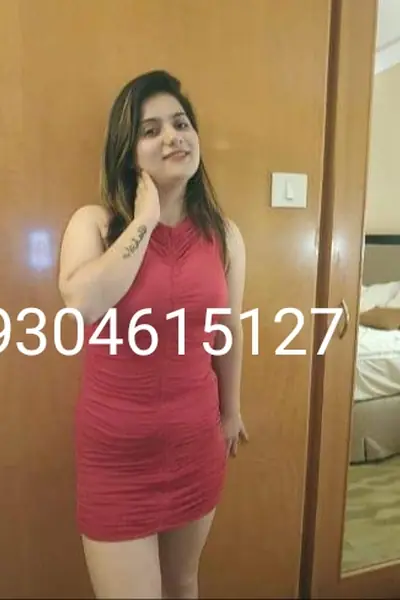 Lucknow Top model college call girl service available 9304615127 in - photo 1