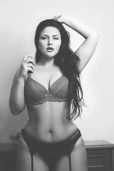 Cash Payment Vashi, Turbhe Call Girls Escorts (Call ? +919833754194 )Escorts Near Turbhe EscortsCall girls - photo 1