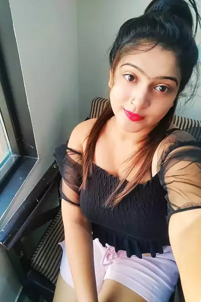 call me incall and outcall both available ★OUR BEST SERVICE:-FOR BOOKING 💕A-level (3 Star escort ) ★strip tease ★BBBJ - photo 1