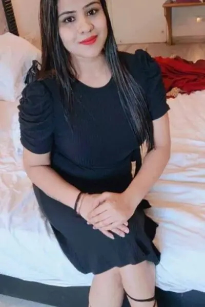 Hi,im swati providing u the best massage in Mahipalpur,new delhi.once you avail our service u wont go any where in fu - photo 1