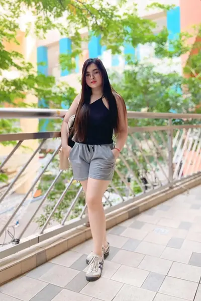 Escorts Service 9987582997 Call Girls The Westin Mumbai Garden City Near Goregaon IN Mumbai - photo 1