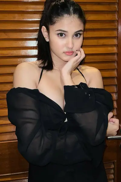 Call Girls In Rohini Sector 25 9711800081 Delhi ⇆ NCR - photo 1