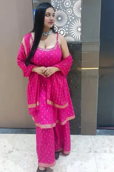 🖤77598//08924🖤 (best pay call girls escort service)🎁only cash payment high profile girl 💵available - photo 1