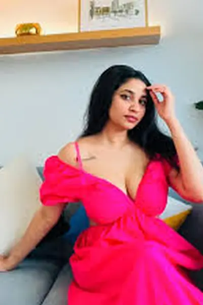 HAUZ KHAS CALL GIRLS SERVICE 8448614497 DELHI CALL GIRLS SERVICE - photo 1