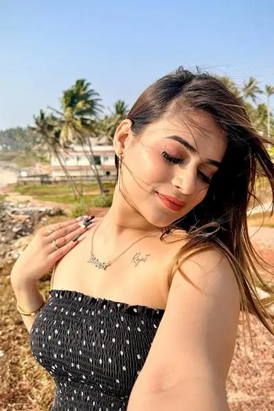 9319099832 Call Girls in Karol Bagh | Sexy Housewife escorts girls escort - photo 1
