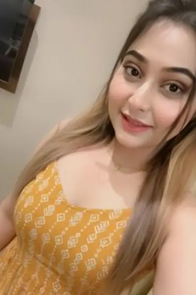 Crossing Republik Escorts Service 9899856670 Call Girls Ghaziabad - photo 1